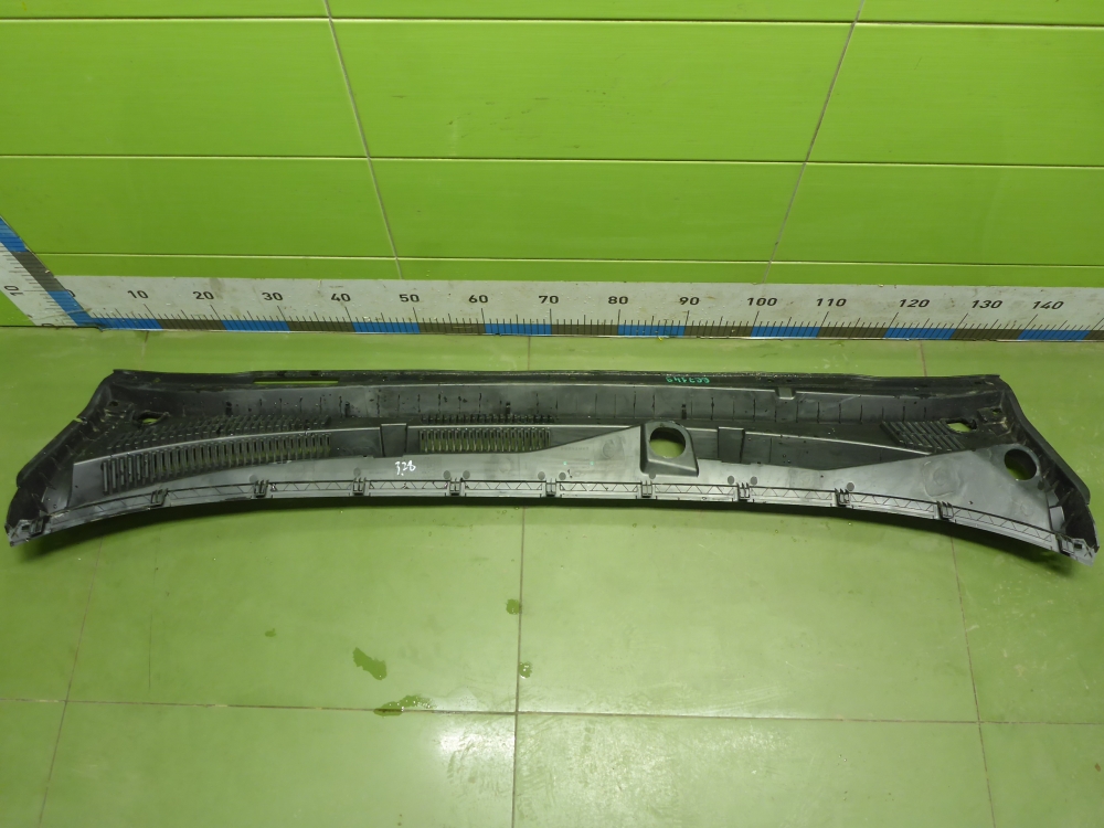 Решетка стеклоочистителей (Жабо)