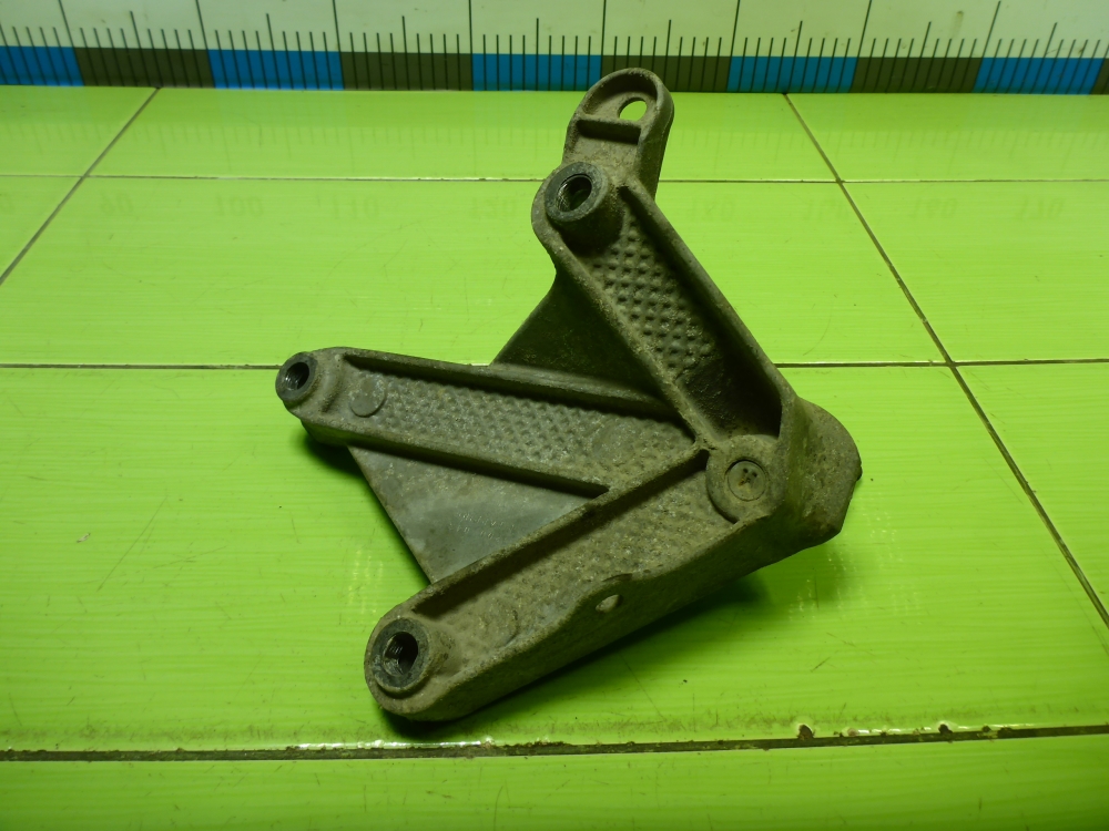 Кронштейн КПП