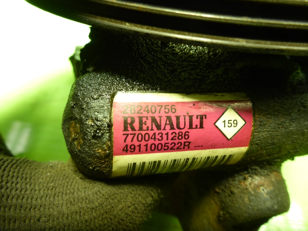 Насос ГУР (гидроусилитель руля)