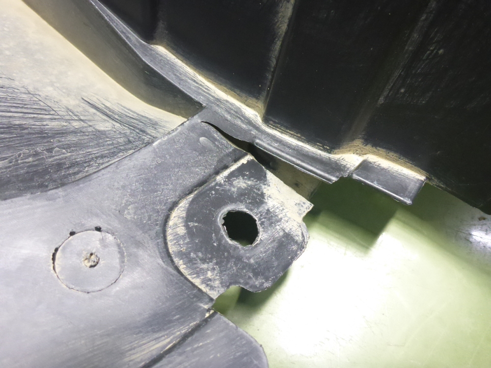 Локер передний левый