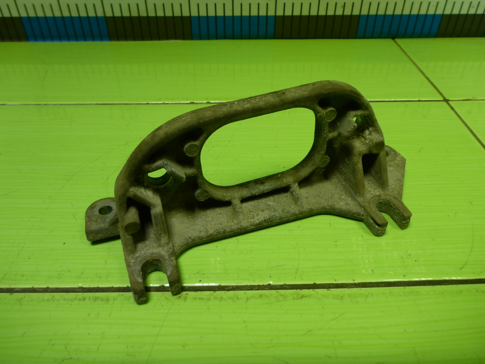 Кронштейн КПП