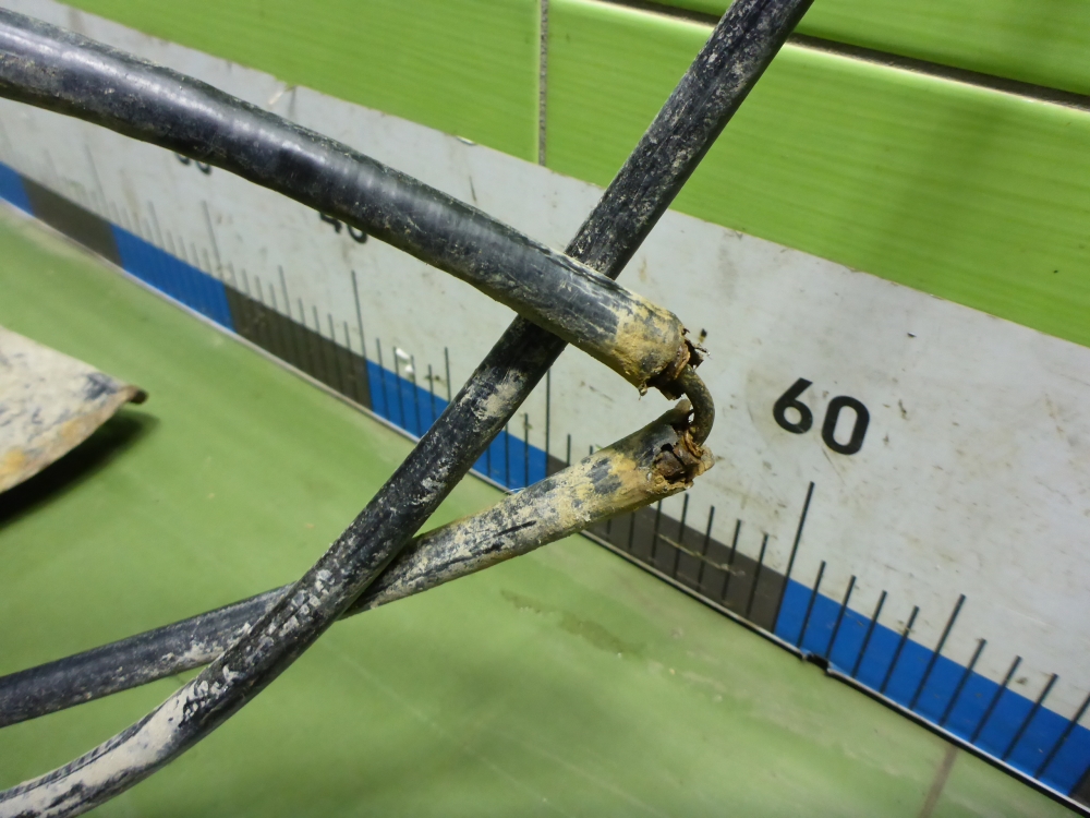 Балка задняя