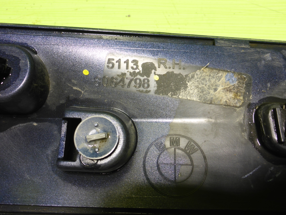 Накладка двери задней правой