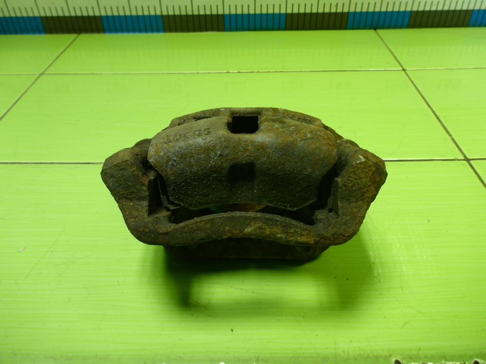 Суппорт передний левый