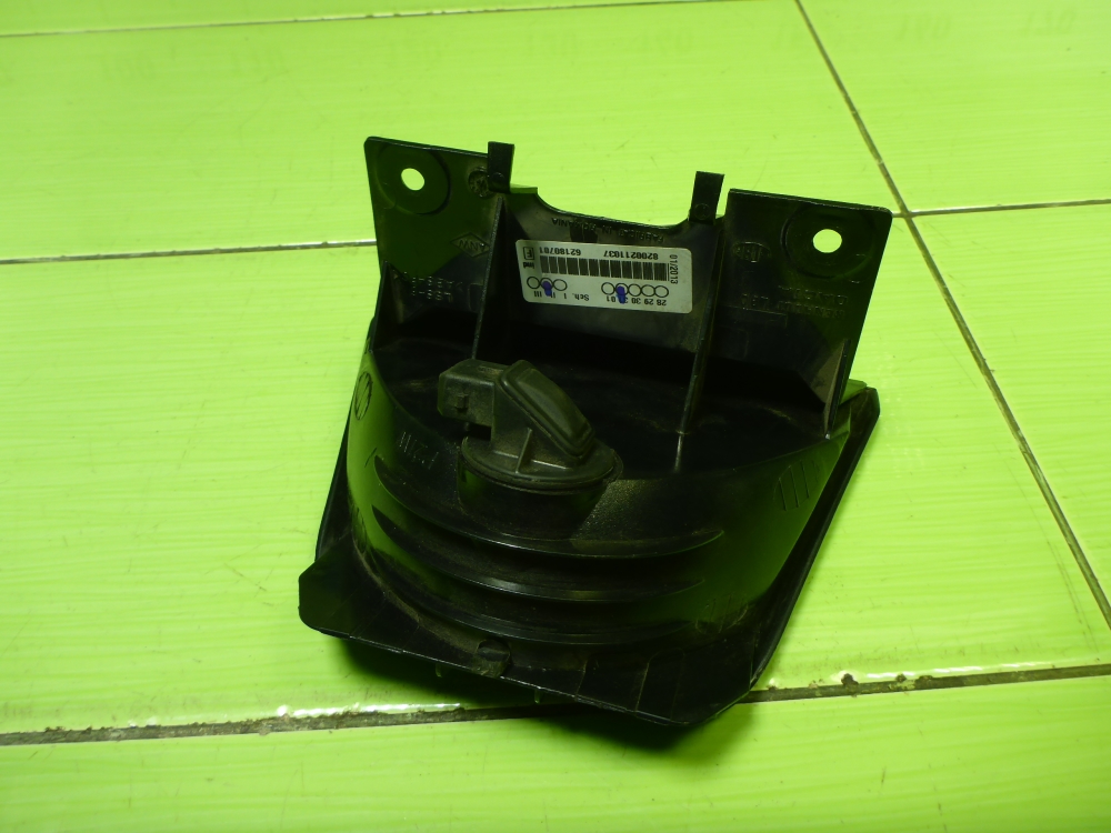 Фонарь задний (стоп сигнал)