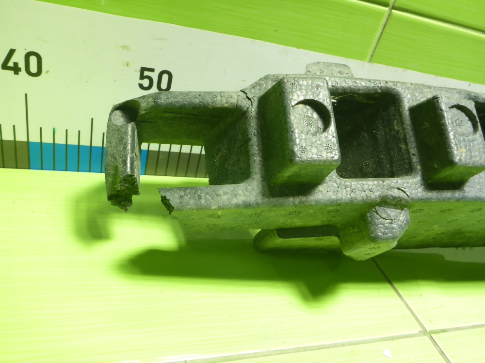 Наполнитель переднего бампера