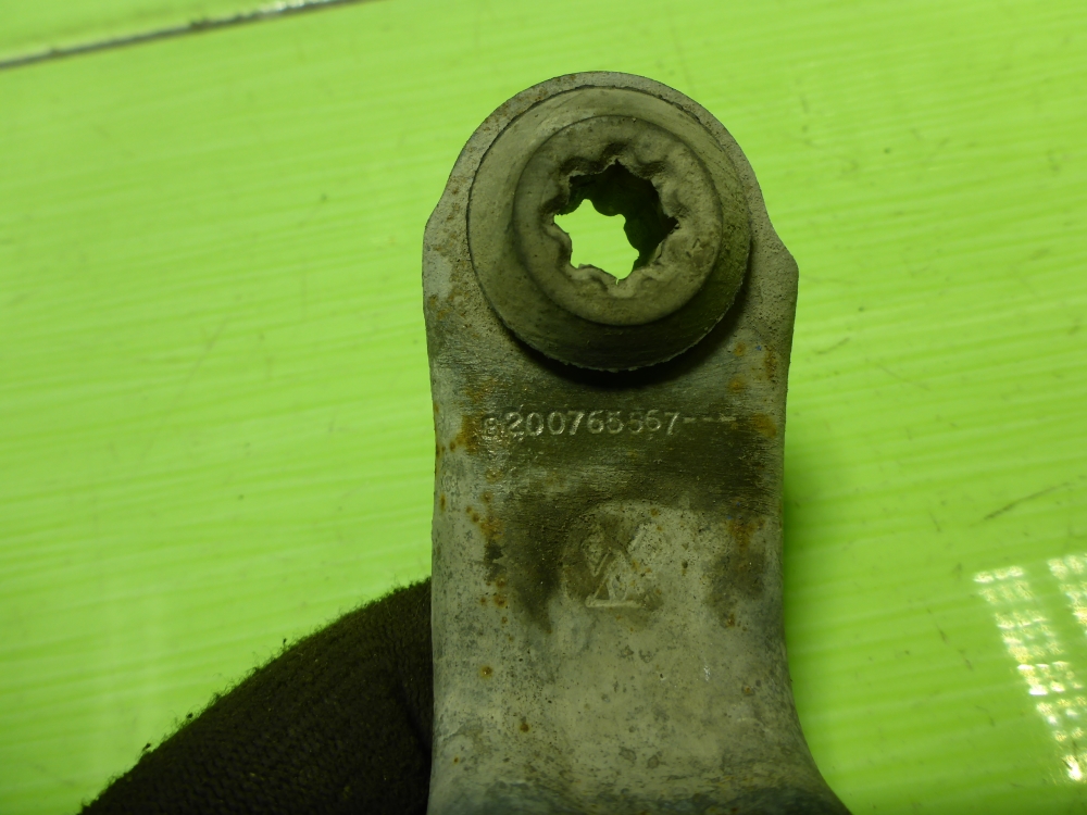 Кронштейн радиатора