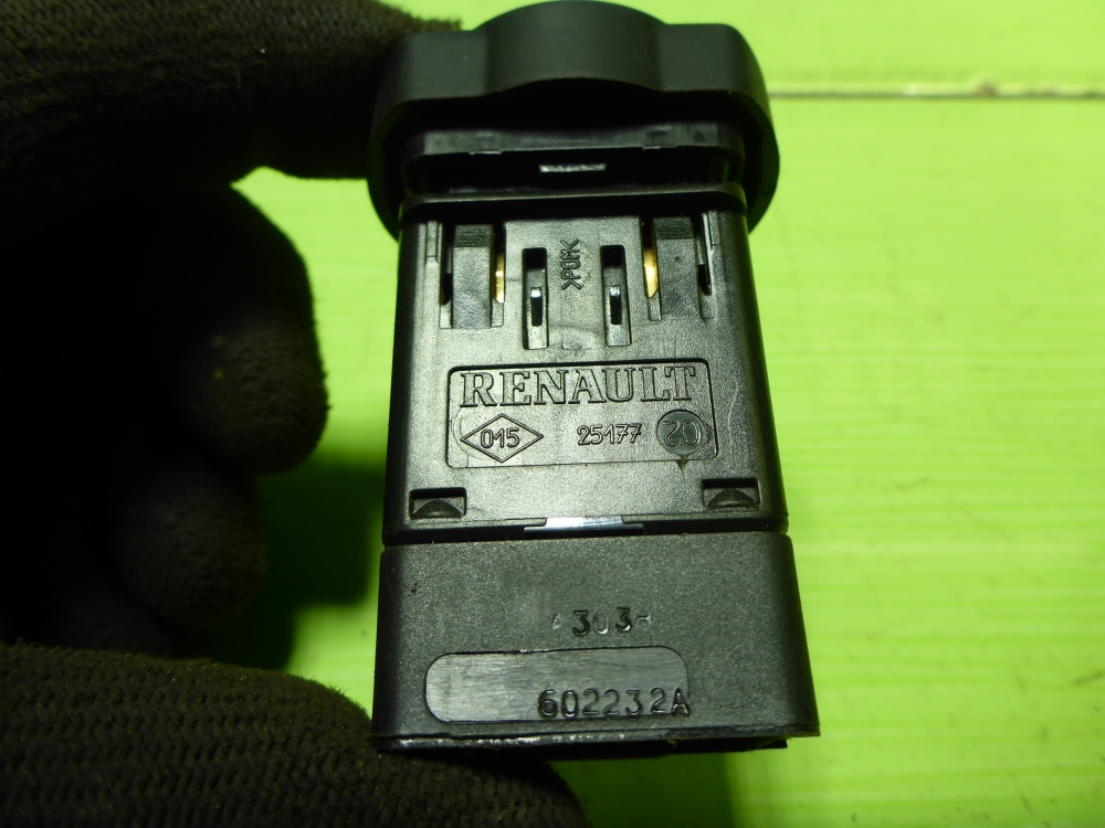 Кнопка аварийной остановки