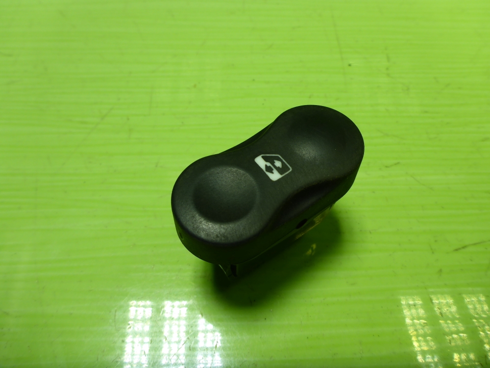 Кнопка стеклоподъемника