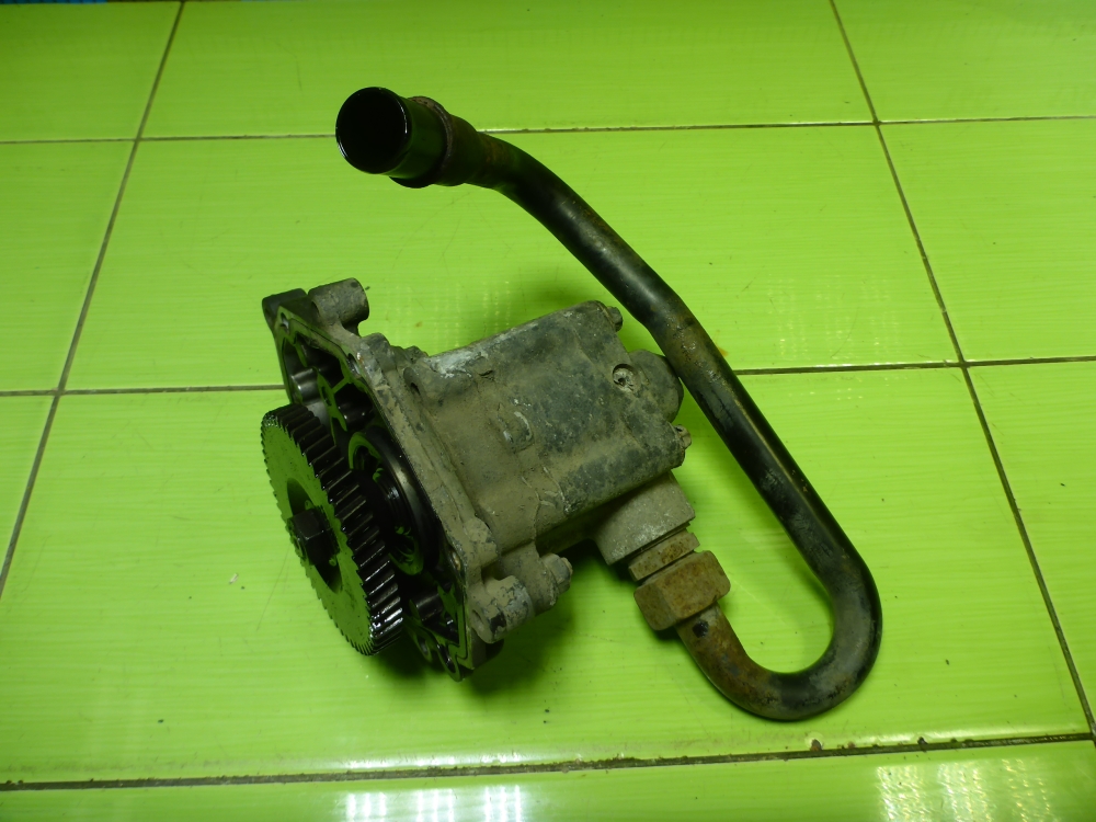 Насос ГУР (гидроусилитель руля)