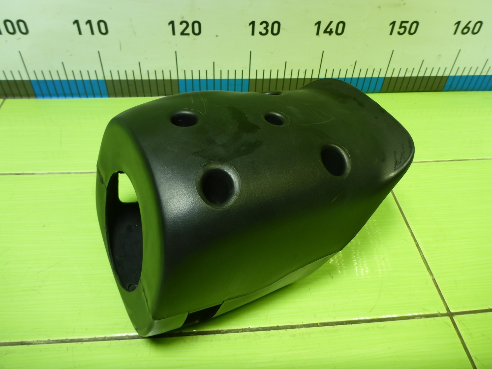 Кожух рулевой колонки