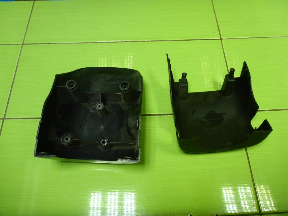 Кожух рулевой колонки