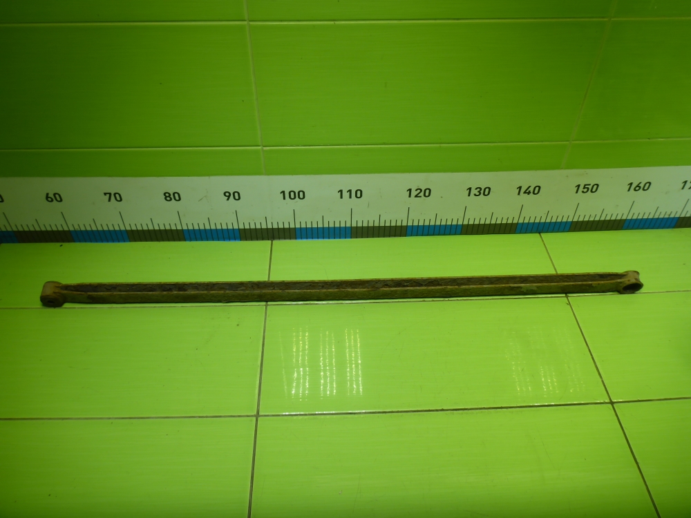 Тяга задняя нижняя