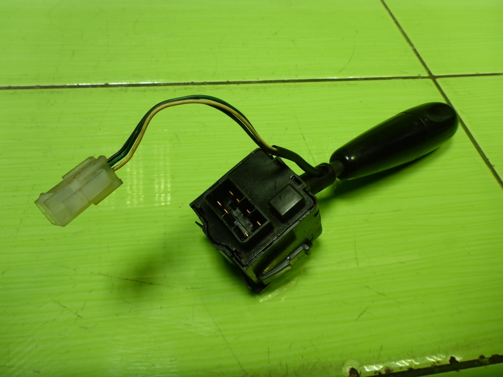 Переключатель поворотов подрулевой