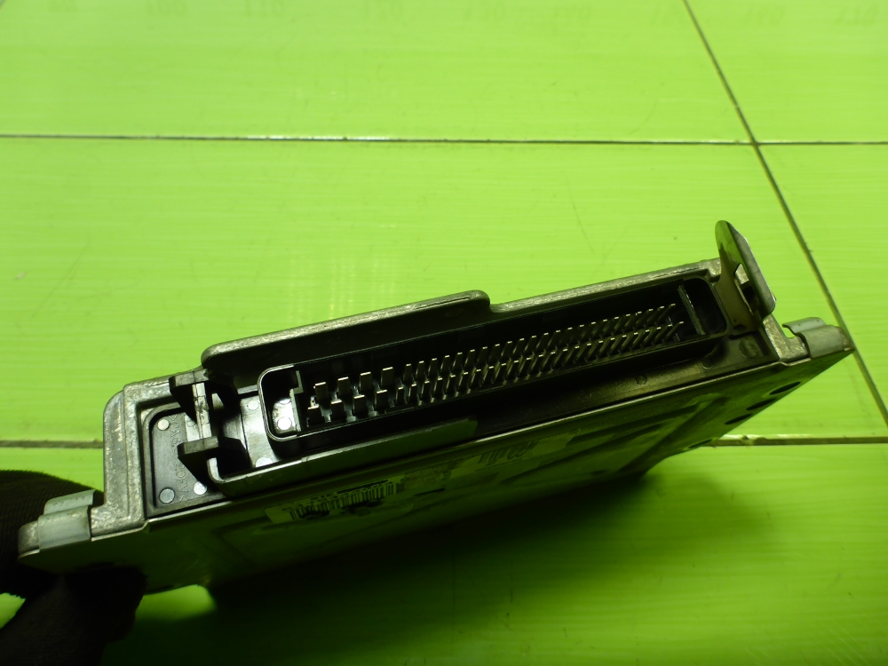 Блок управления двигателем