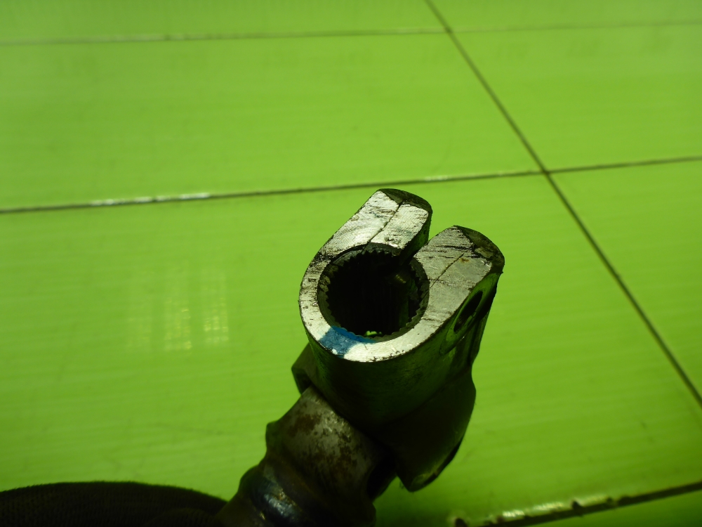 Кардан рулевой