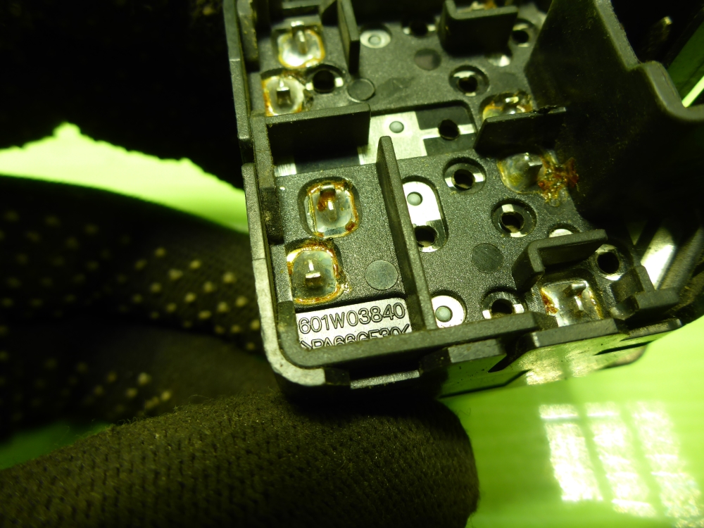 Блок управления стеклоподъемниками