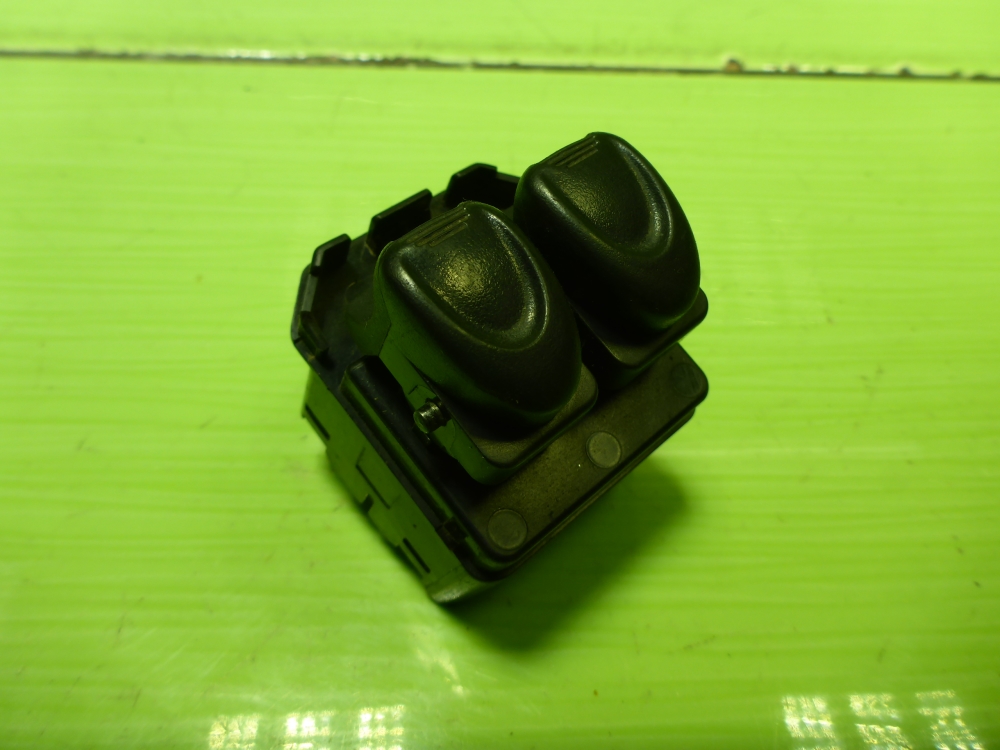 Блок управления стеклоподъемниками