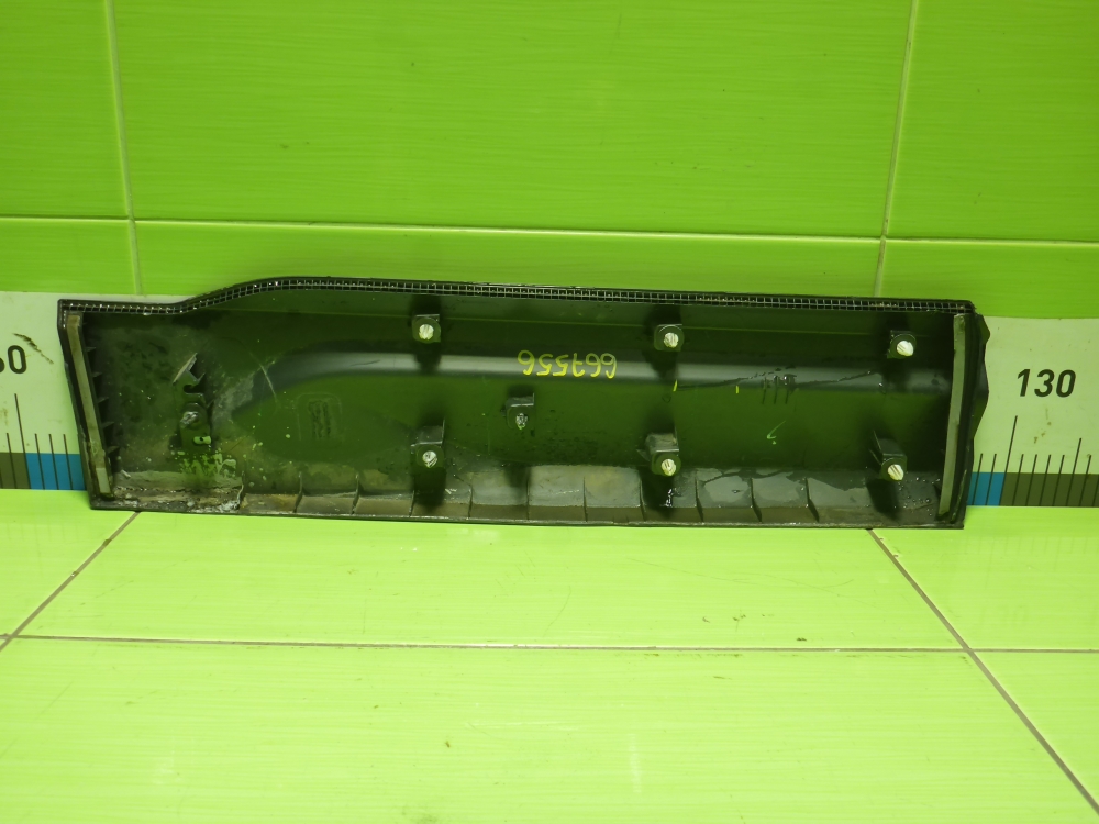 Накладка двери задней левой