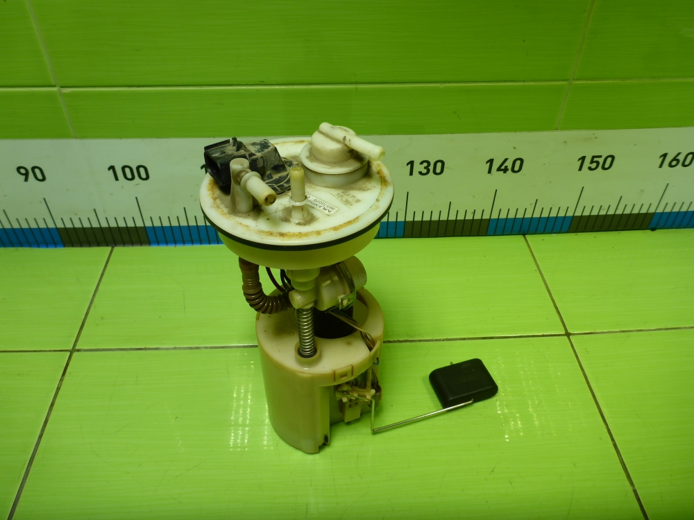 Насос топливный электрический