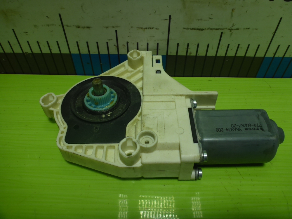 Моторчик стеклоподъемника