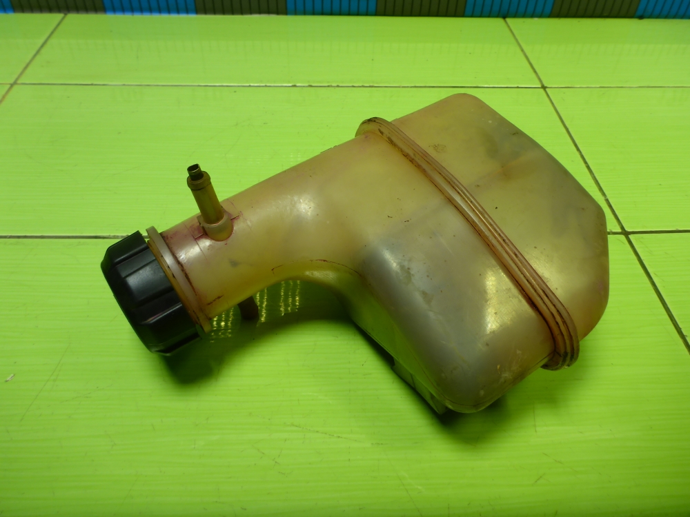 Бачок расширительный