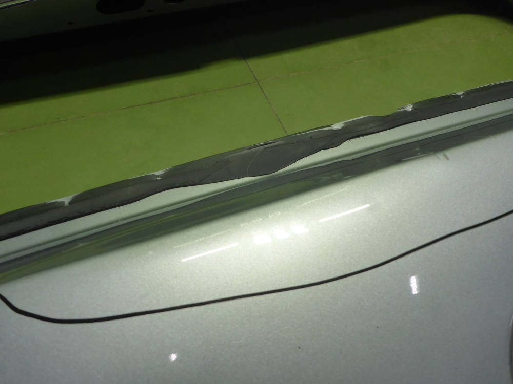 Дверь багажника