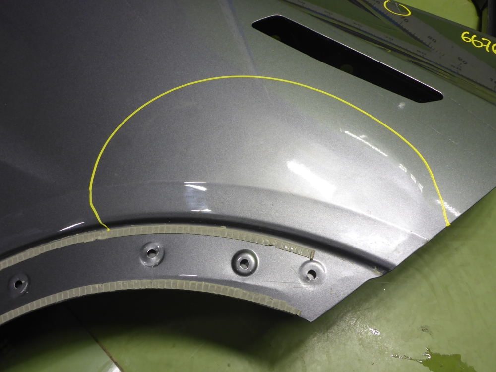 Дверь задняя левая