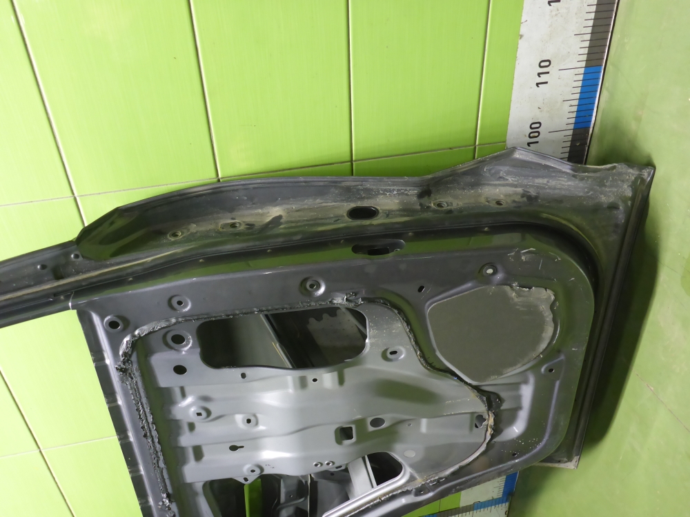 Дверь задняя левая