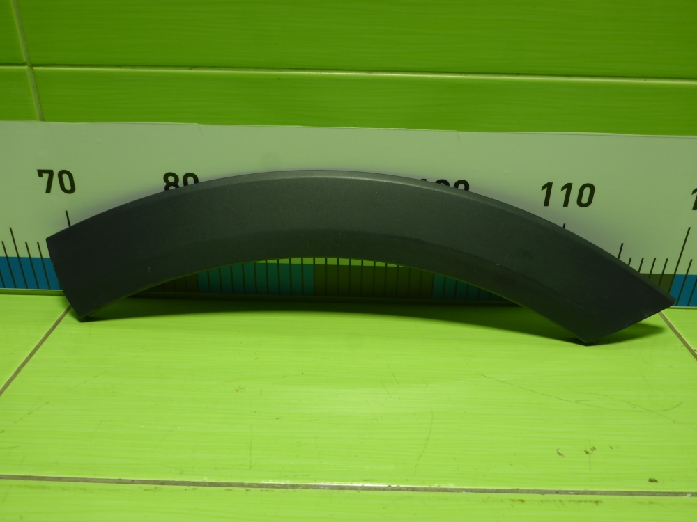 Накладка двери задней левой