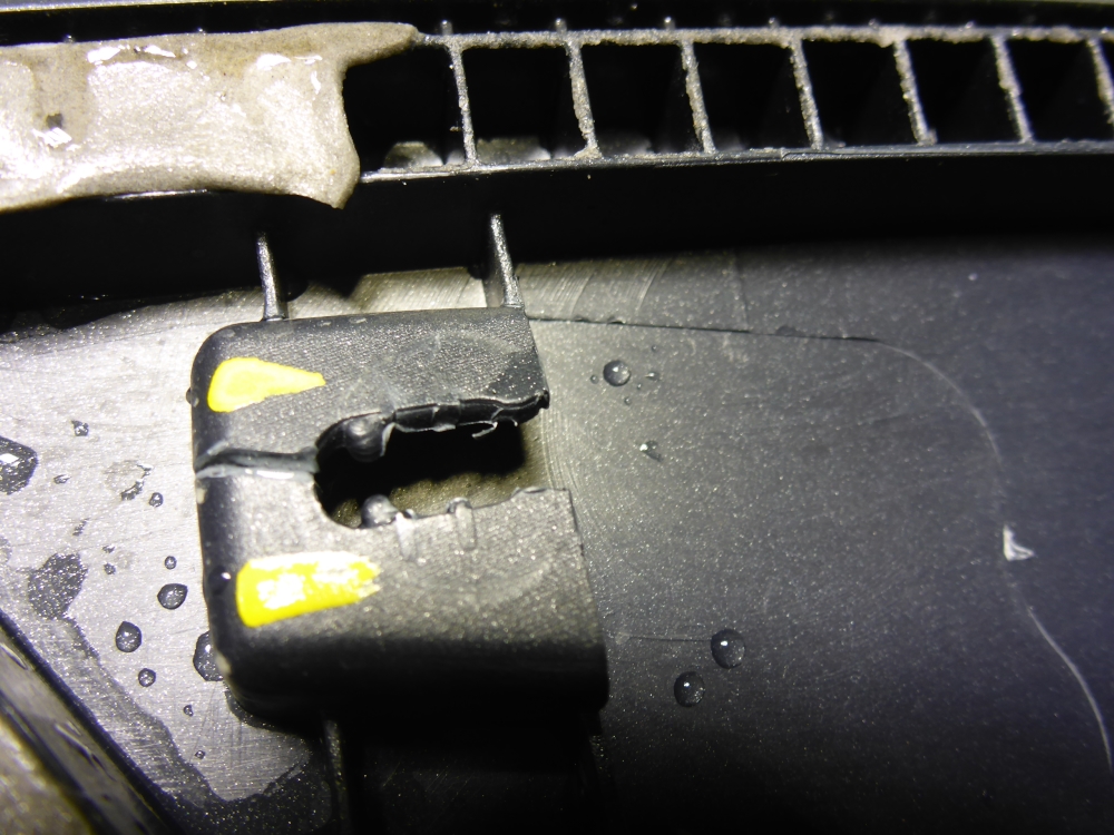 Накладка двери задней левой