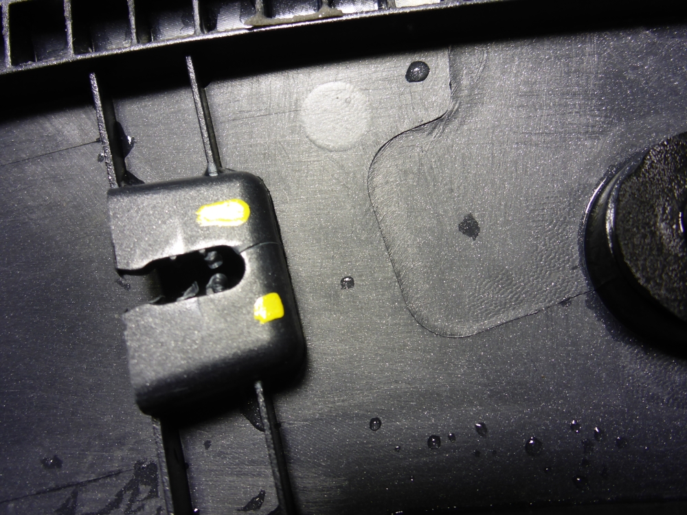 Накладка двери задней левой