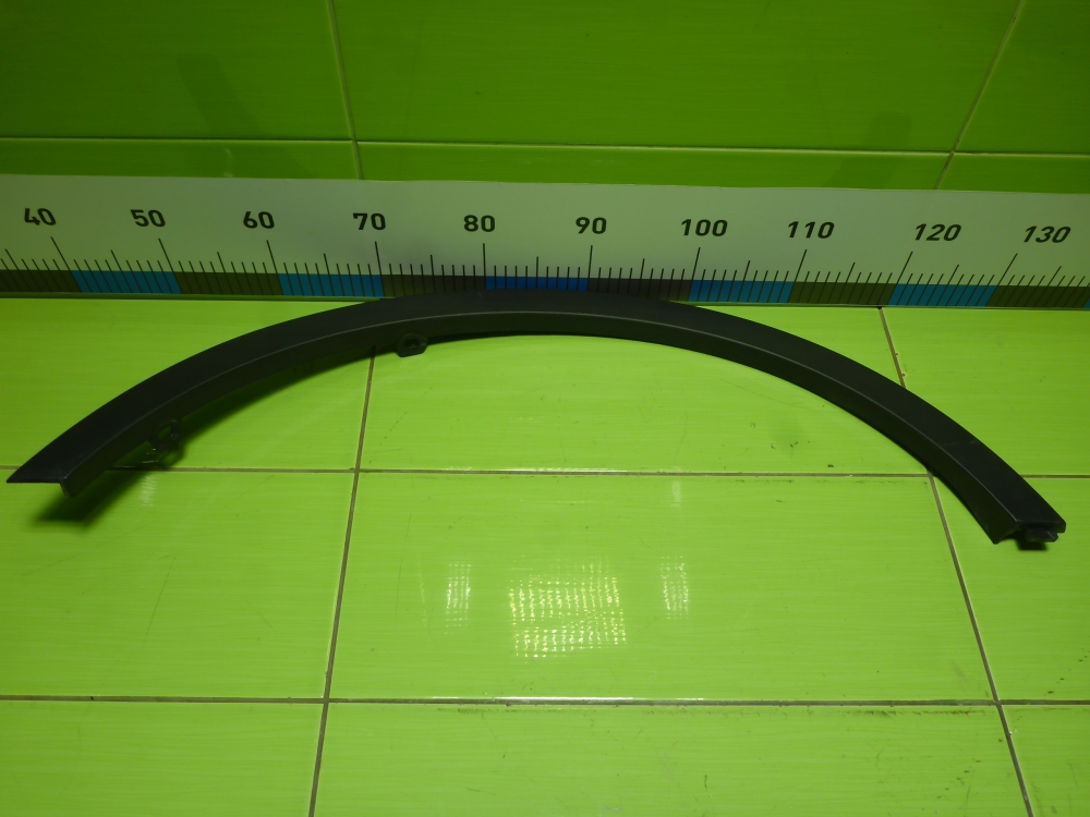 Накладка заднего крыла правого