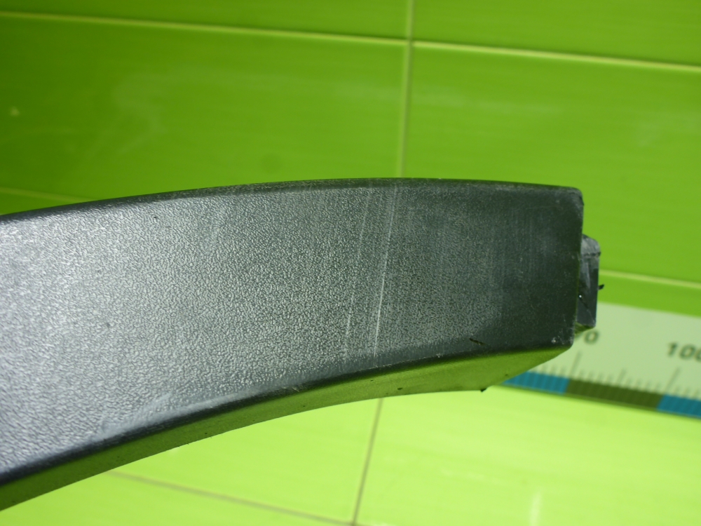 Накладка заднего крыла правого