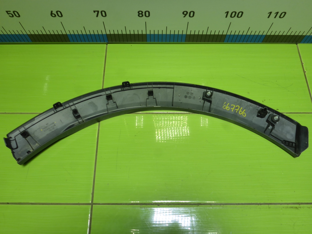 Накладка заднего крыла левого