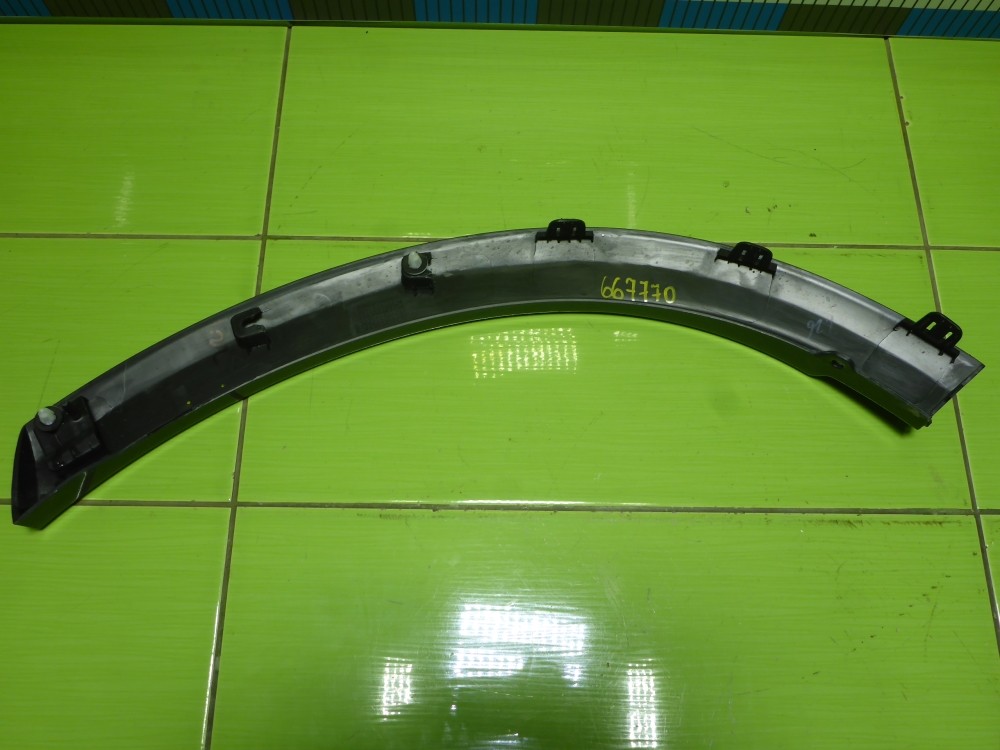 Накладка заднего крыла правого