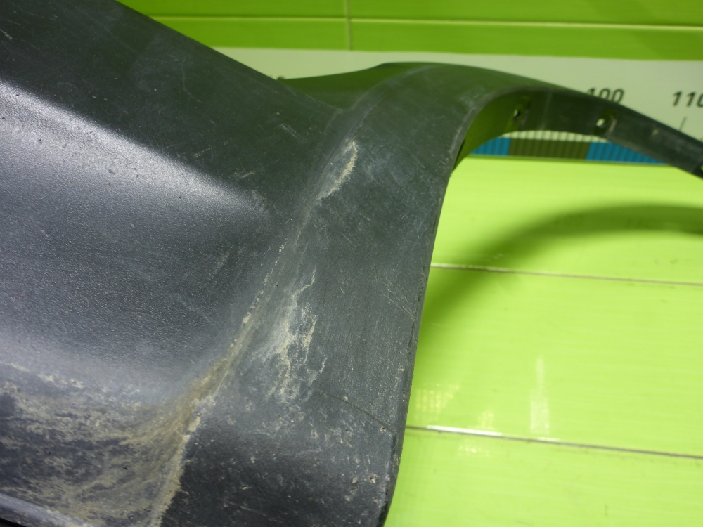 Накладка переднего крыла правого