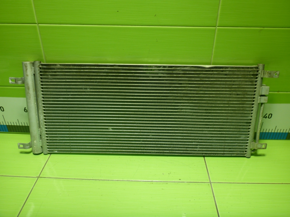 Радиатор кондиционера / конденсер