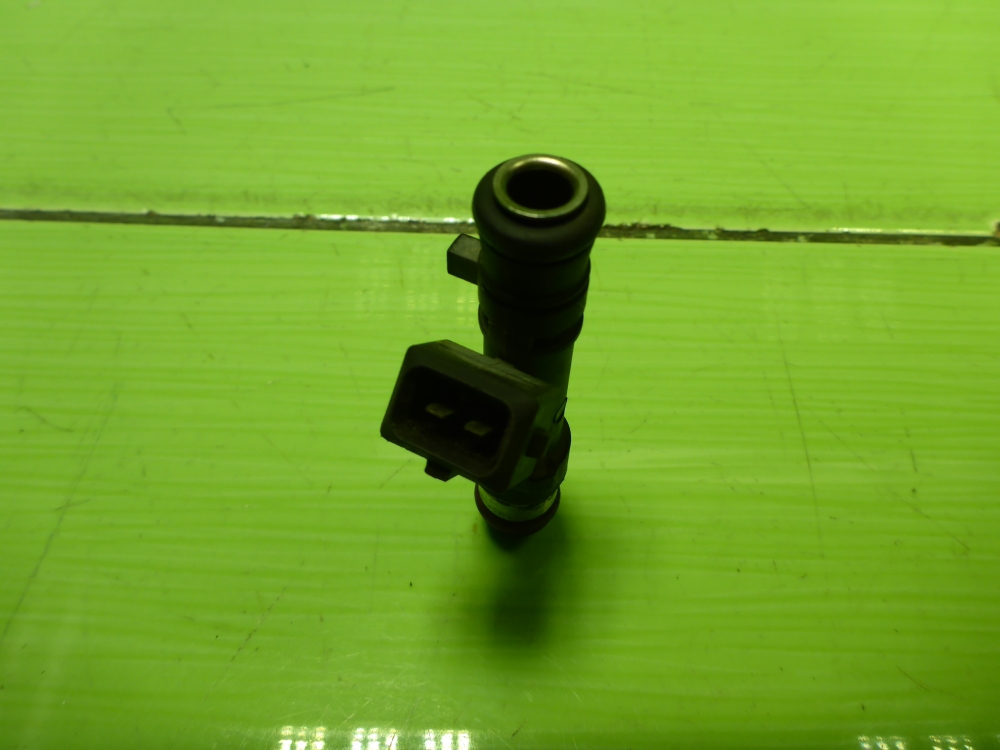 Форсунка инжекторная электрическая