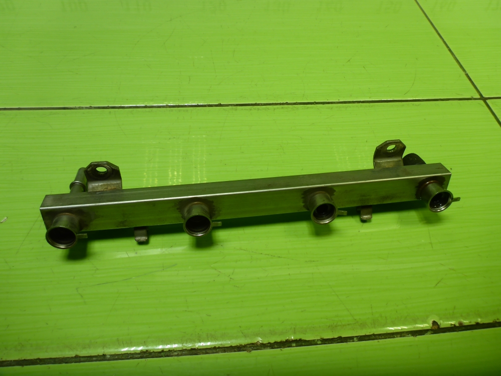 Рейка топливная (рампа)