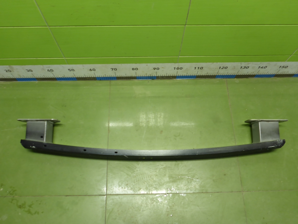 Усилитель заднего бампера