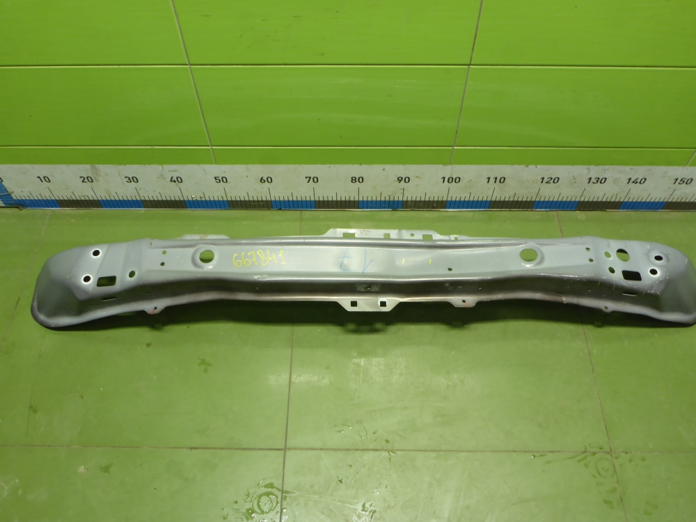 Усилитель переднего бампера