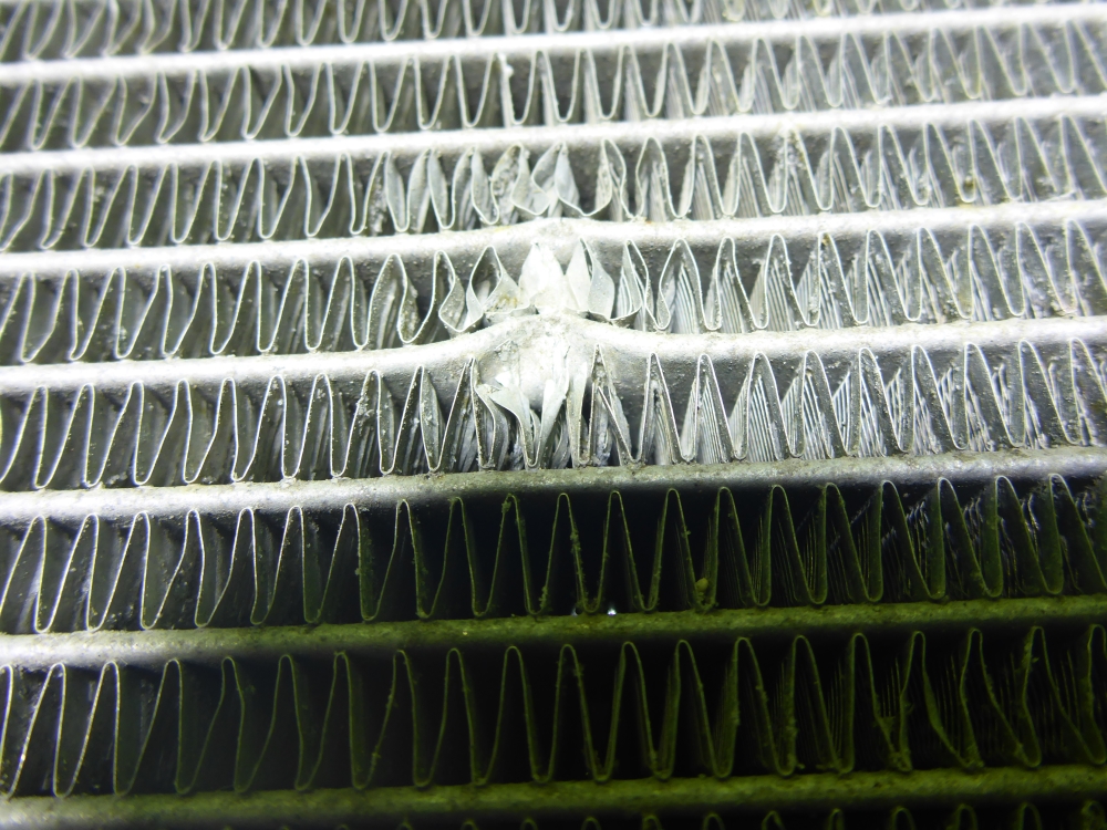 Радиатор охлаждения двигателя основной