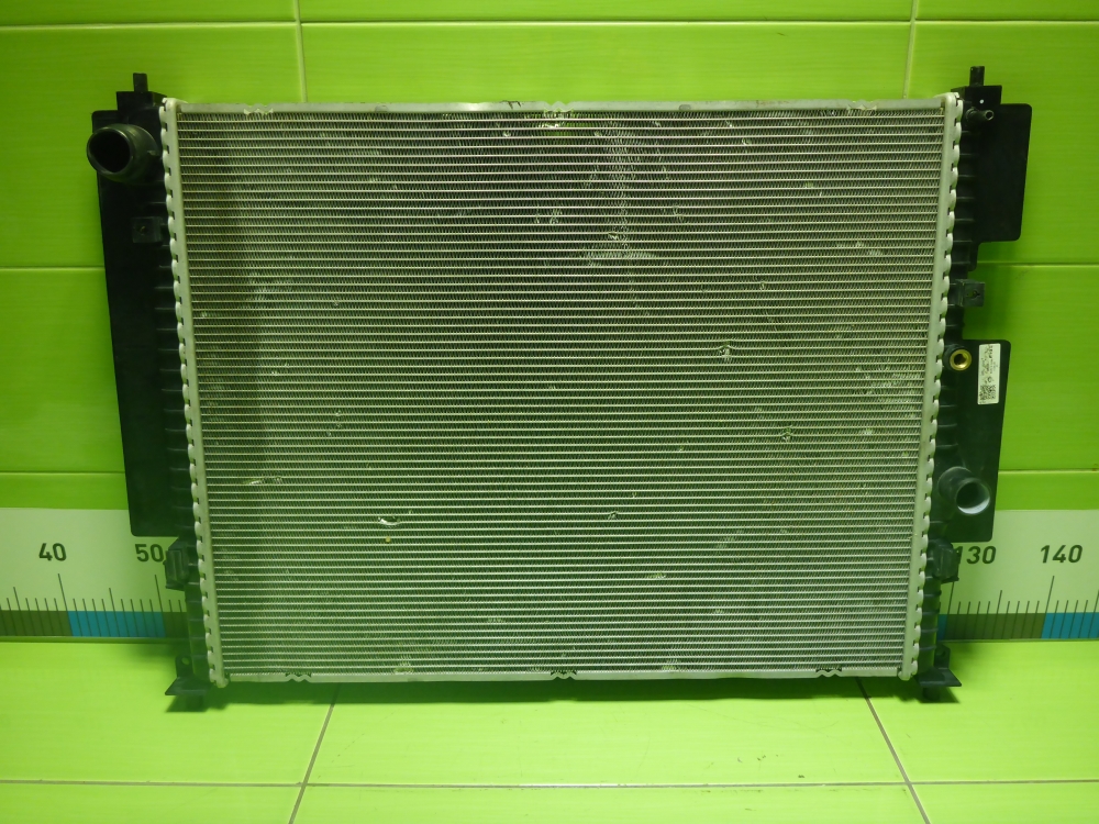 Радиатор охлаждения двигателя основной