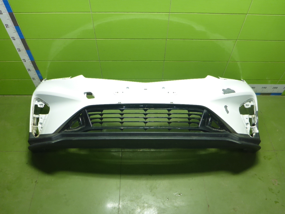 Бампер передний