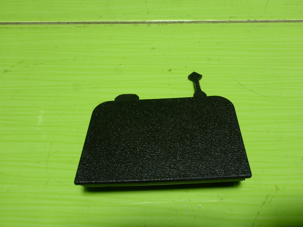 Обшивка двери багажника