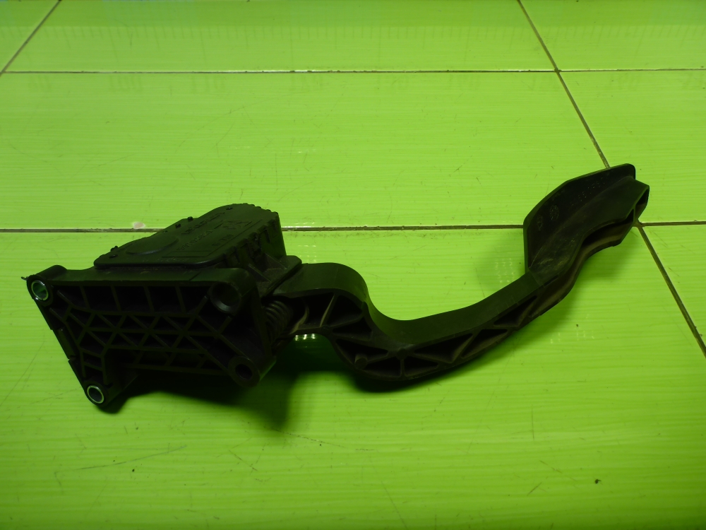 Педаль электронная