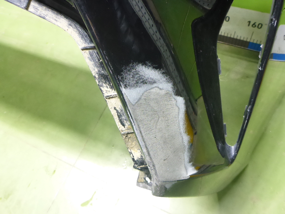 Бампер задний