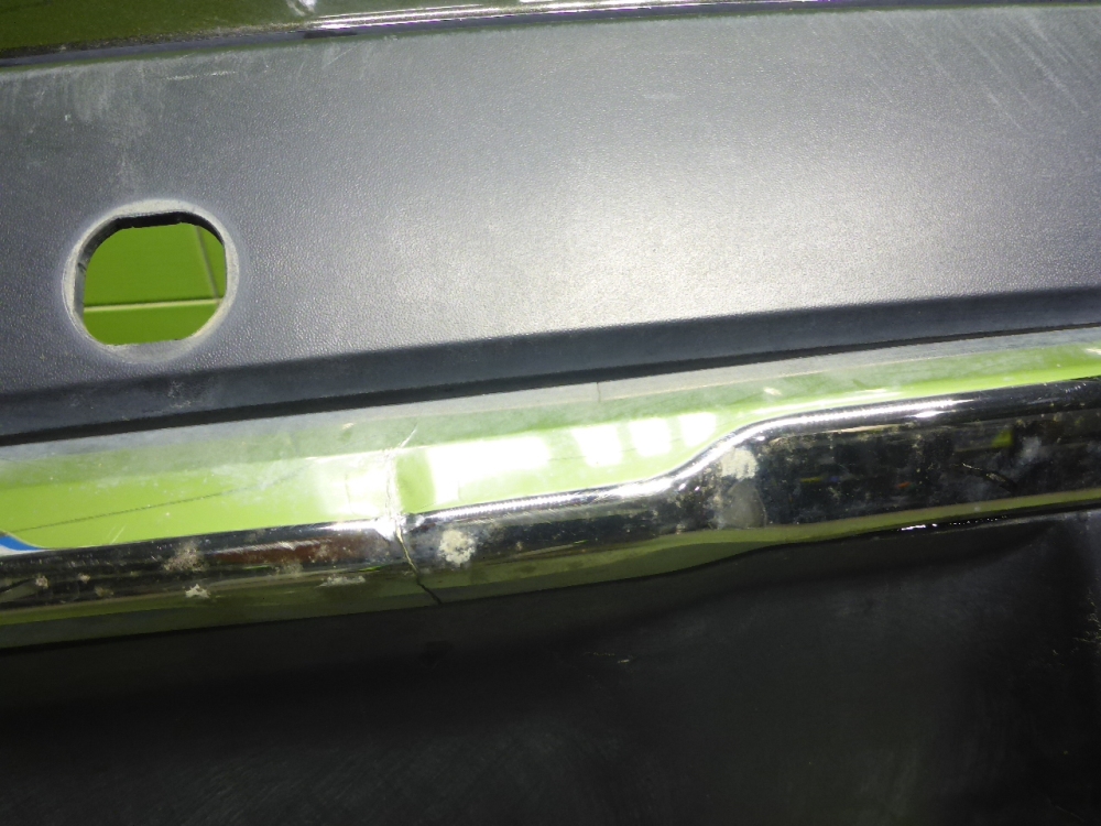 Бампер задний