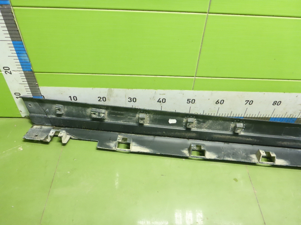 Накладка на порог (наружная)